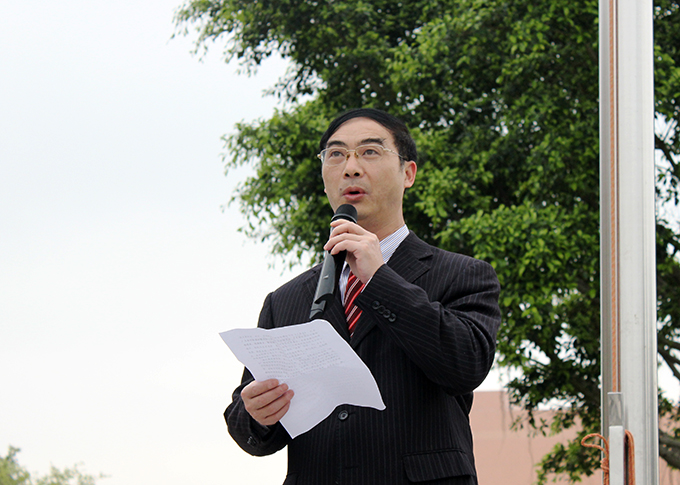 赖小景副校长发表新学期讲话